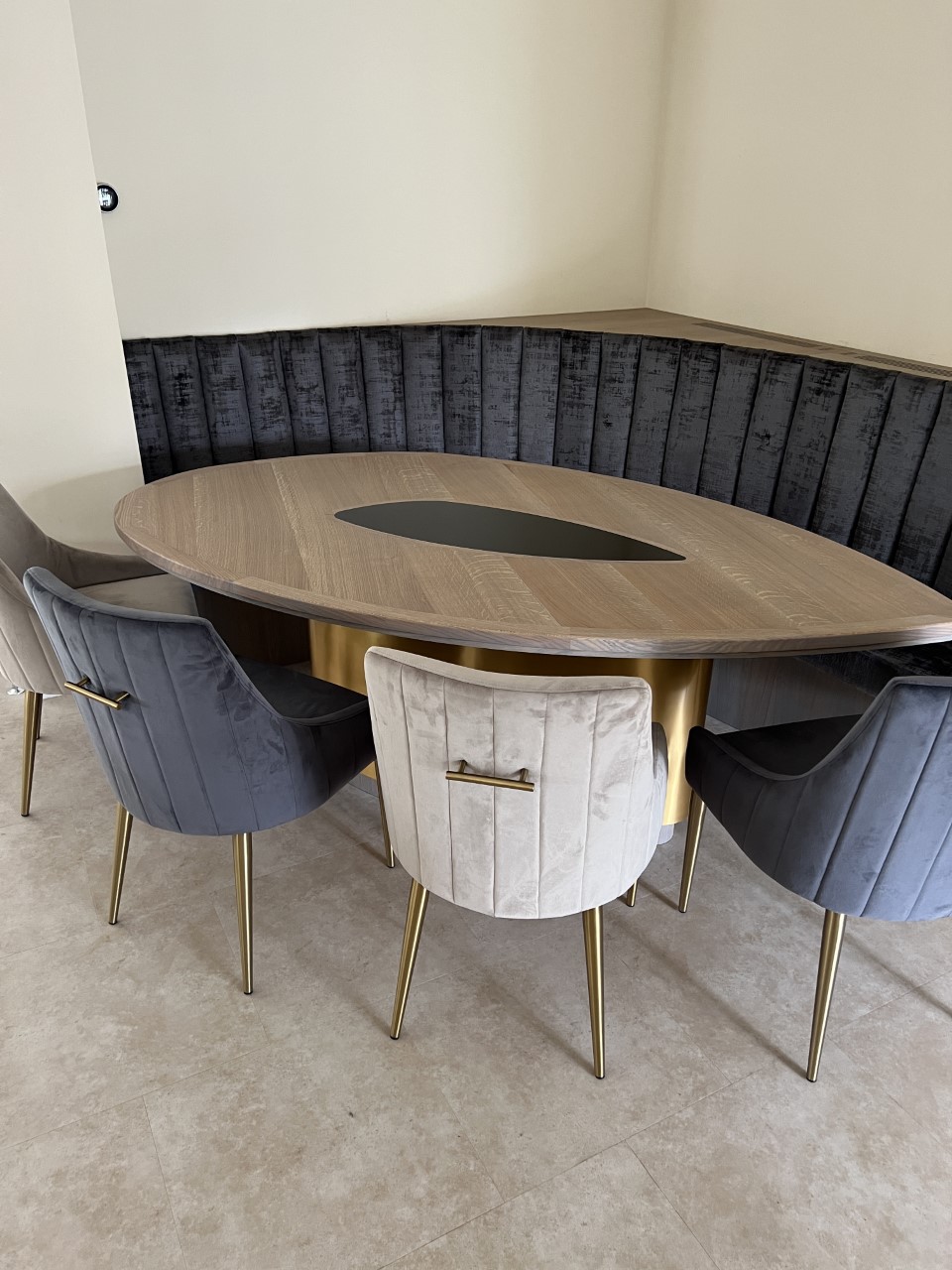 Bespoke timber dining table made by MRB Joinery